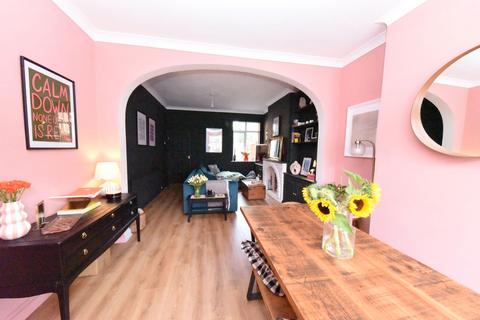2 bedroom terraced house for sale, Newlands Road, Birmingham B30
