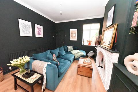 2 bedroom terraced house for sale, Newlands Road, Birmingham B30