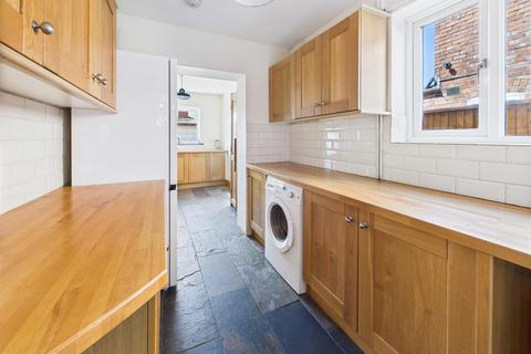 3 bedroom semi-detached house for sale, Estcourt Road, Gloucester