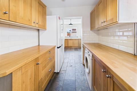 3 bedroom semi-detached house for sale, Estcourt Road, Gloucester