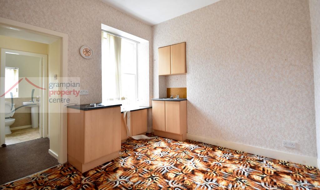 Kitchen at 51 .JPG