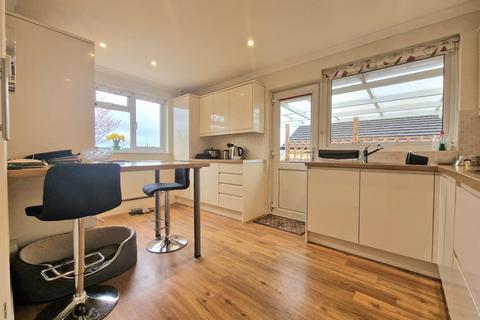 8 Cherry Close, Tiverton, EX16 6EU