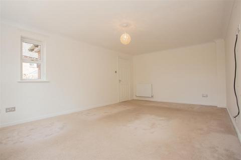 53 Dexter Way, Warmington, Peterborough, PE8 6WH