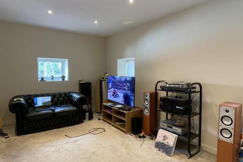 undefined, Maltings View*, Newark NG24