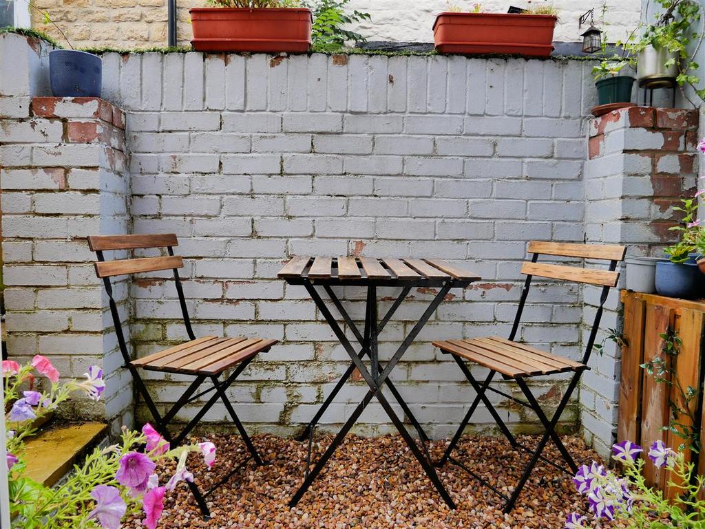 Courtyard Garden