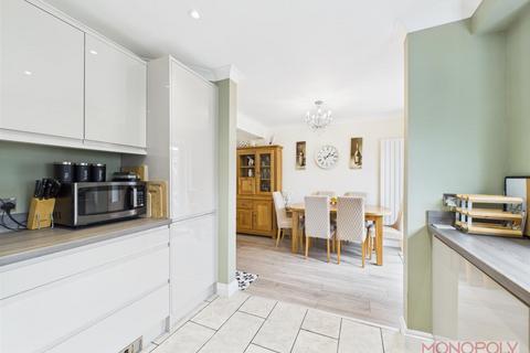 3 bedroom detached house for sale, Well Street, Buckley