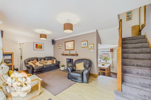4 bedroom link detached house for sale, Howden Road, New Mills, SK22