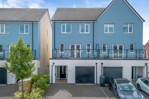 West Africa Grove, Glan Llyn, Newport