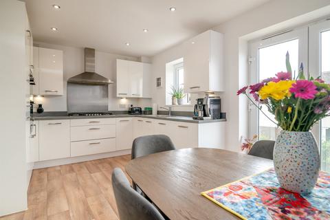 undefined, West Africa Grove, Glan Llyn, Newport