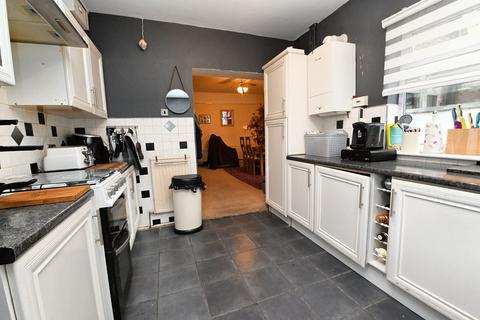 3 bedroom terraced house for sale, Oaklands Road, Salford, M7
