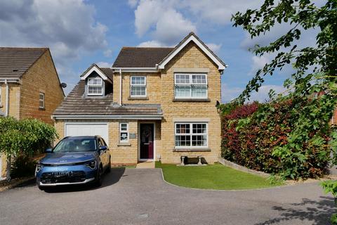 Claypole Mead, Pewsham, Chippenham