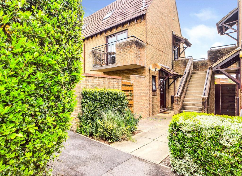 Tylers Place, Tilehurst, Reading, Berkshire, RG30