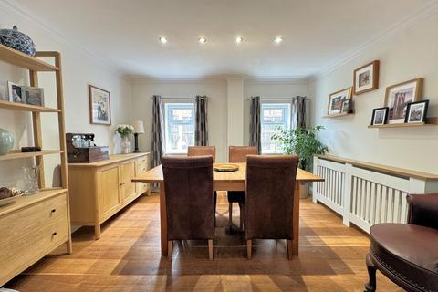 4 bedroom detached house for sale, Wendover Road, Aylesbury HP22