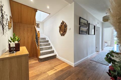 4 bedroom detached house for sale, Wendover Road, Aylesbury HP22