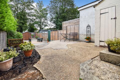 2 bedroom semi-detached house for sale, Herrett Street, Hampshire GU12
