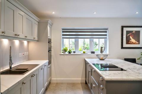 4 bedroom detached house for sale, Millers Field, Loose, ME15