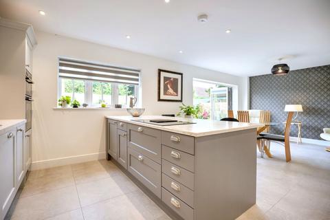 4 bedroom detached house for sale, Millers Field, Loose, ME15