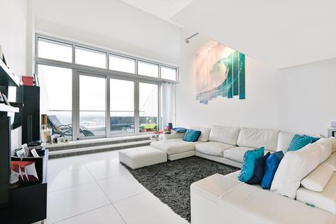 2 bedroom apartment for sale, Ontario Tower, Isle Of Dogs, London, E14