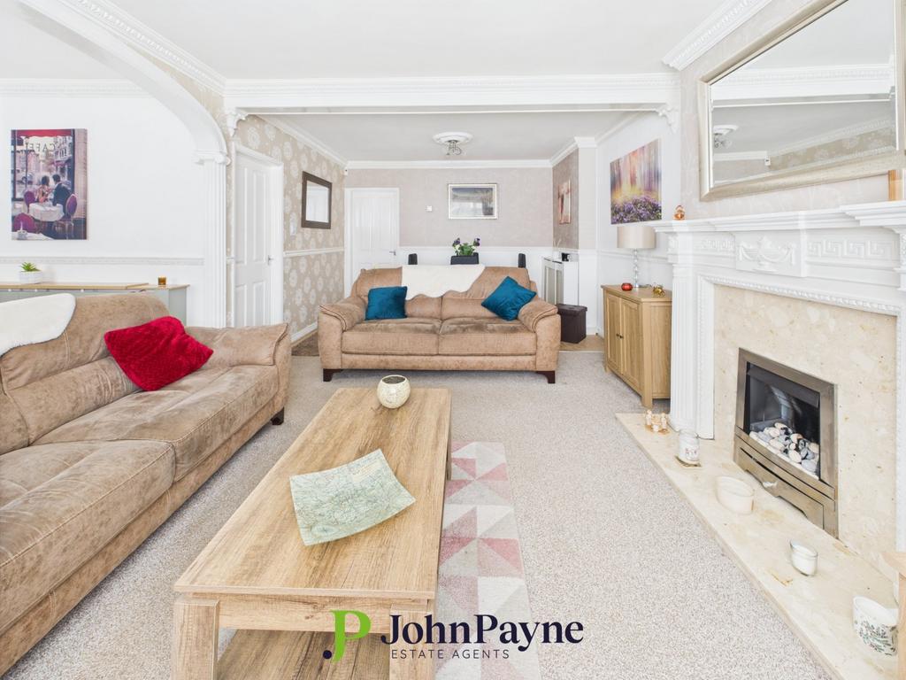 Living / Dining Room