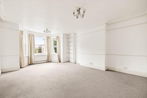 Flat C, 27 Augusta Gardens, Folkestone, CT20 2RT