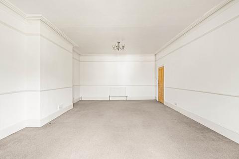 Flat C, 27 Augusta Gardens, Folkestone, CT20 2RT