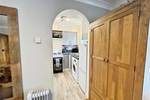 1 bedroom flat for sale, Clowser Close, Sutton SM1