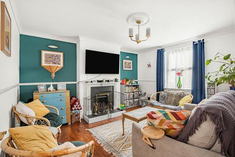 undefined, Charles Street, Cheltenham, Gloucestershire, GL51