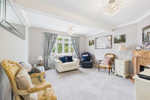 3 bedroom semi-detached house for sale, Maidstone Road, Sidcup DA14