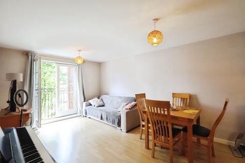 2 bedroom flat for sale, William Ransom, Hitchin