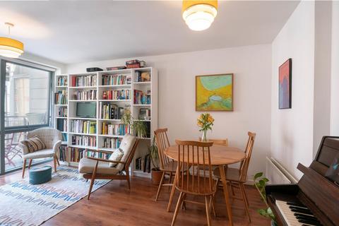 2 bedroom flat for sale, Southwold Road, Hackney