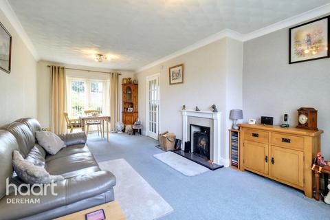 2 bedroom detached bungalow for sale, Eastgate, Shipdham