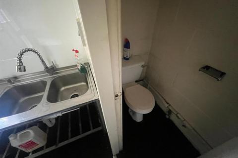 undefined, Bridge Street, Huddersfield HD4