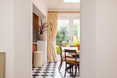 5 Brook Road, Montpelier, Bristol, BS6 5LR