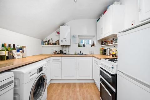 2 bedroom flat to rent, Knights Hill, West Norwood, London, SE27