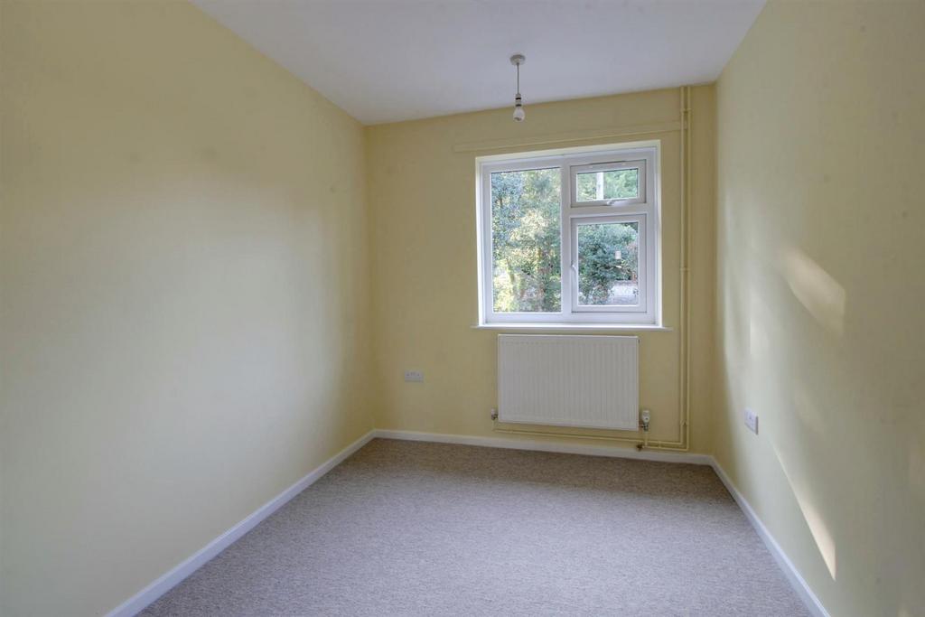 Bedroom 3.jpg