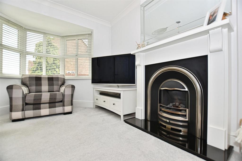 Lounge Feature