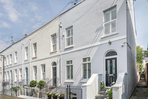 Suffolk Street, Leckhampton, Cheltenham, Gloucestershire, GL50