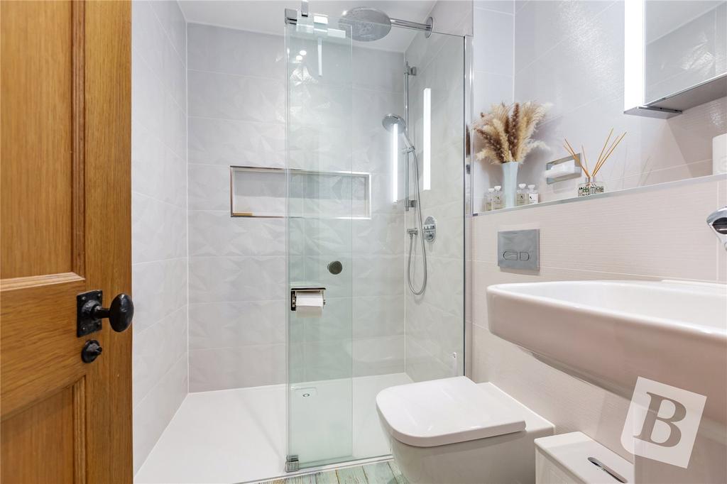 Ensuite Shower Room