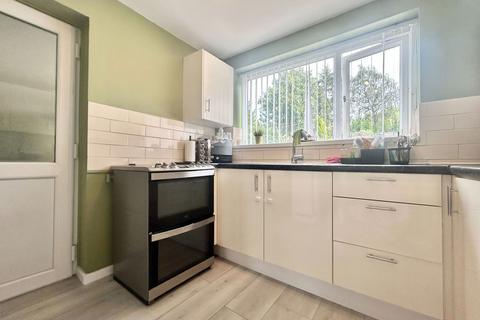 5 Camberley Crescent, Wolverhampton, WV4 6QR