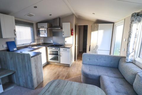 3 bedroom static caravan for sale, Wells-Next-The-Sea