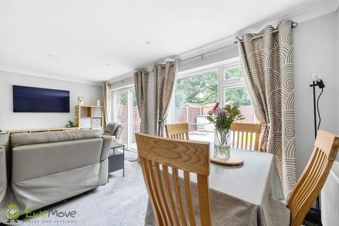 13 Cheriton Close, Tadley, RG26 3NG