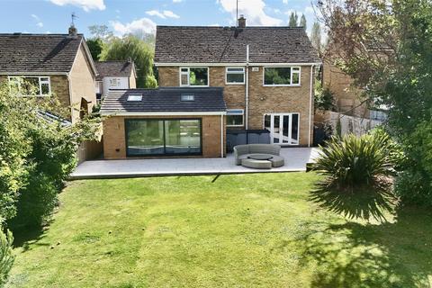10 Cleveland Drive, Marton In Cleveland, Middlesbrough, TS7 8AE