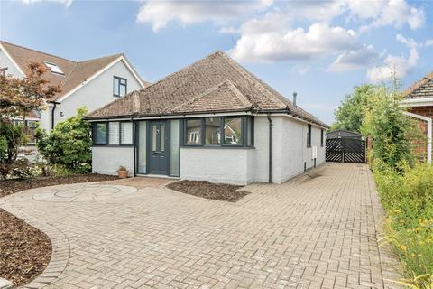 32 Birch Road, Godalming, GU7 3NT