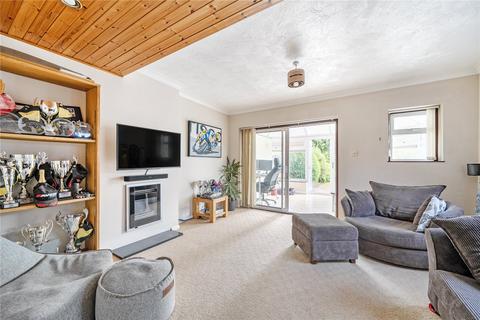 32 Birch Road, Godalming, GU7 3NT