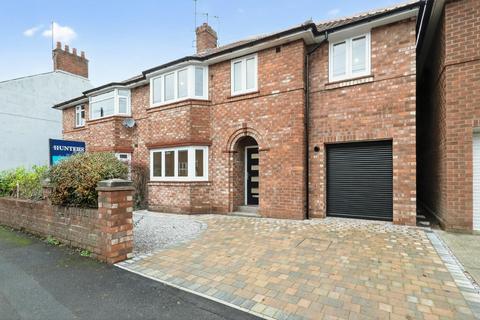 undefined, Moorland Road, York
