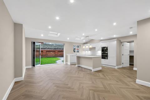 undefined, Moorland Road, York