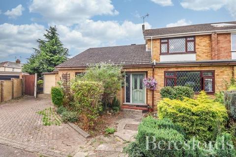 3 bedroom end of terrace house for sale, Towncroft, Chelmsford, CM1