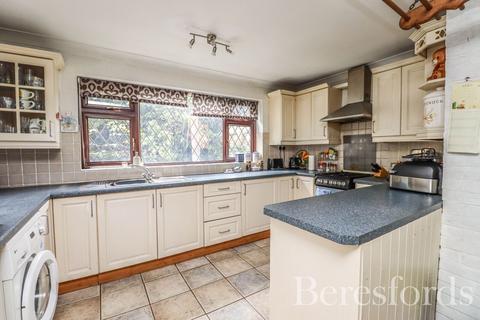 3 bedroom end of terrace house for sale, Towncroft, Chelmsford, CM1