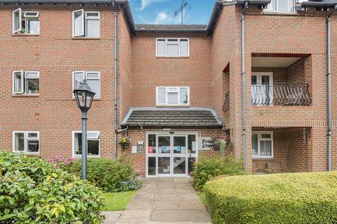 1 bedroom ground floor flat for sale, Retirement Apartment - Trinity Court, Marlow