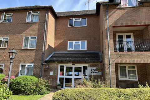 1 bedroom ground floor flat for sale, Trinity Court, Wethered Road, Marlow